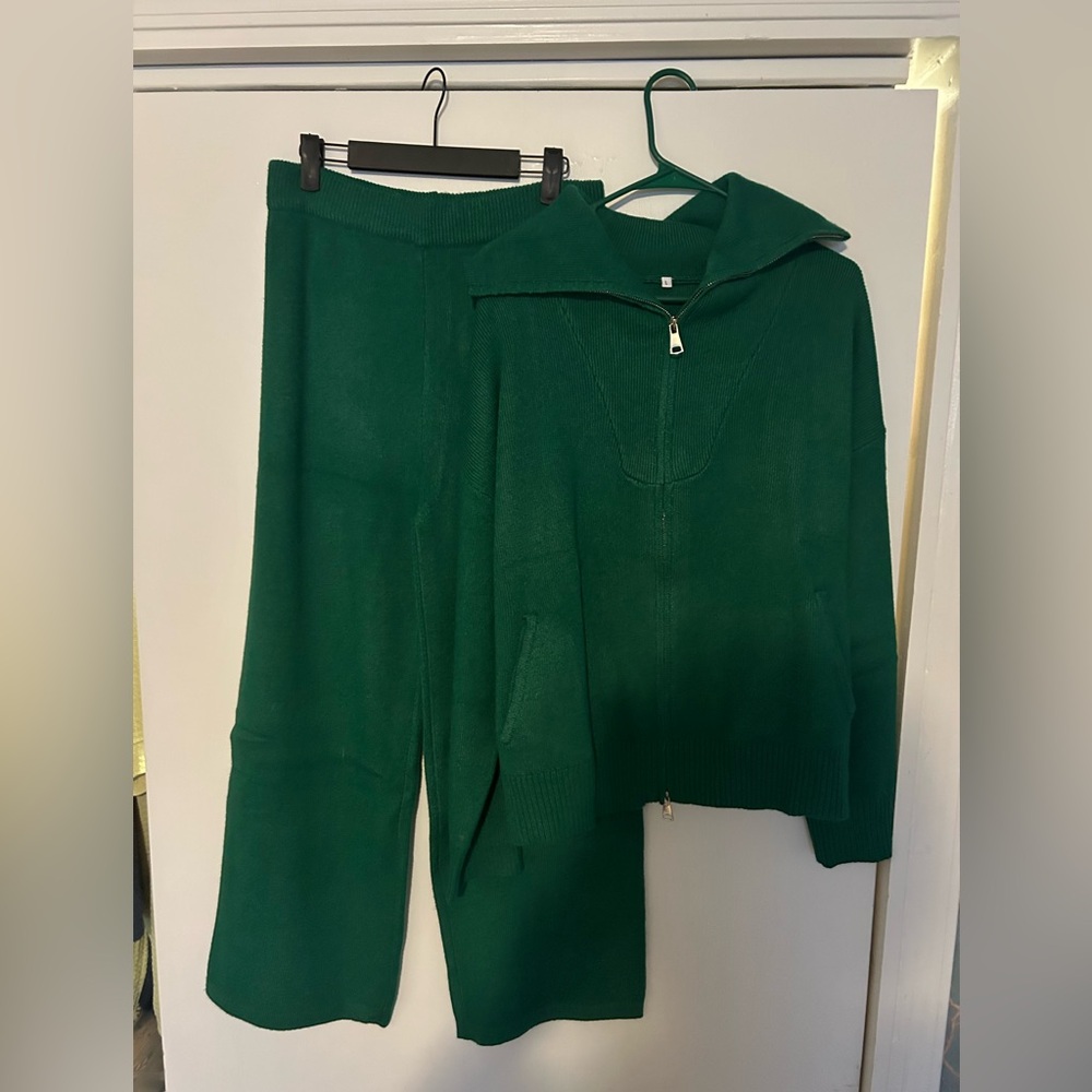 NWOT Zip Up Sweater Wide Leg Knit Two Piece Set